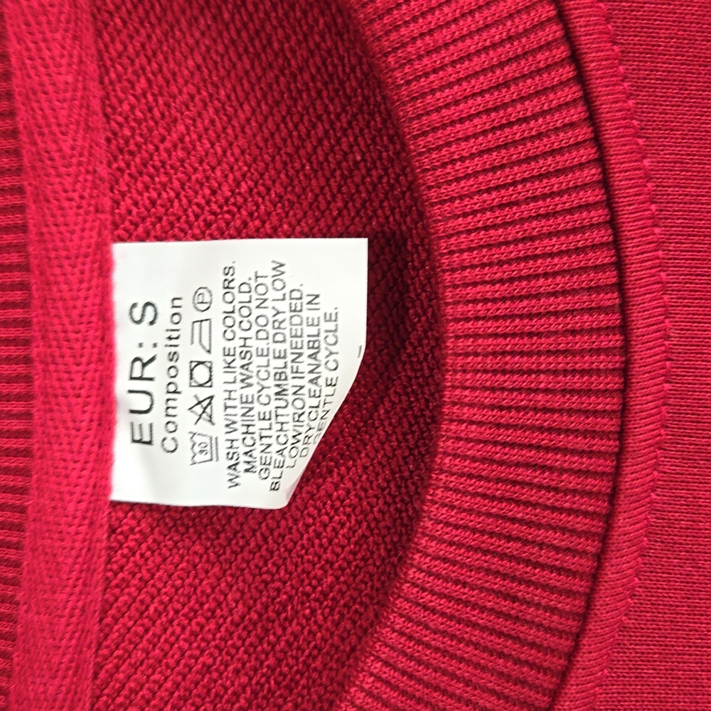 Sweatshirt - Picture 2 of 4